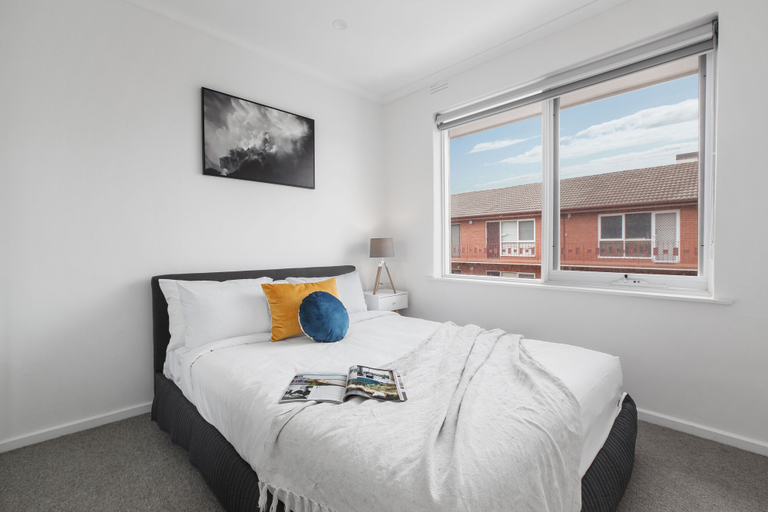 Bedroom 2, Heart of Ormond Apartment by Ready Set Host, Melbourne