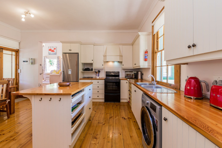 Others 5, Villa Ashbourne, Cape Winelands