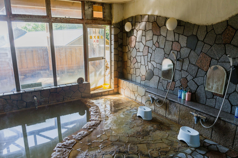 Bathroom, Biei Guest House Sirogane no Yu - Hostel, Biei