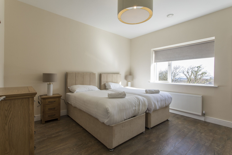 Bedroom 3, Luxurious Malahide Townhouse, Dublin