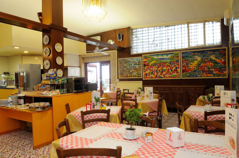 Food & Drinks 5, Hotel Puntabella, Savona