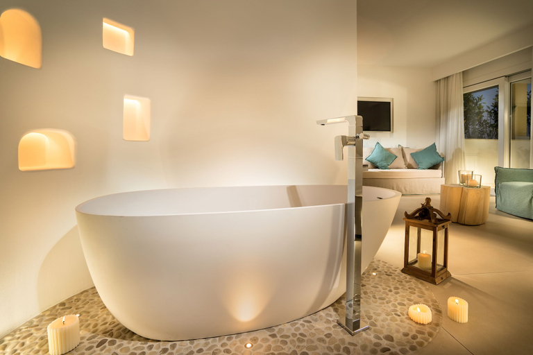 Bathroom 5, Gabbiano Azzurro Hotel & Suites, Olbia-Tempio