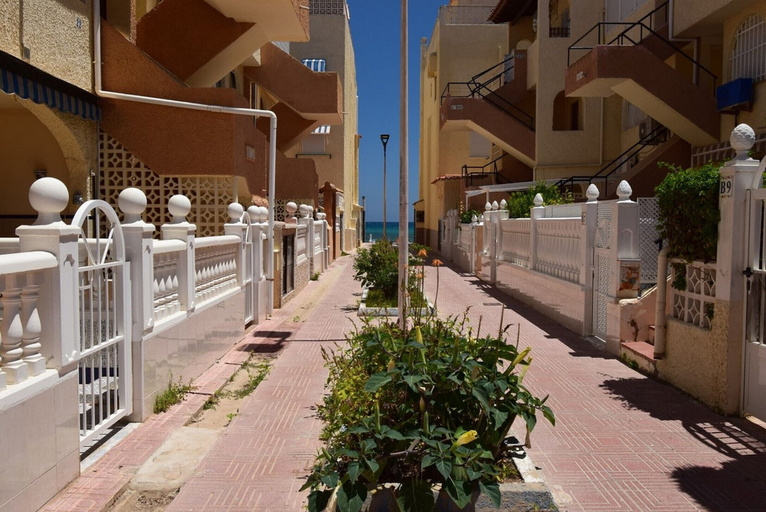 Exterior & Views 2, 034 Retro Beach House - Alicante Real Estate, Alicante