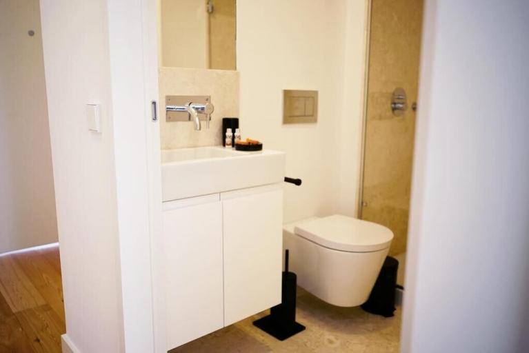 Bathroom 3, Casas da Baixa - Vila Intendente, Lisbon