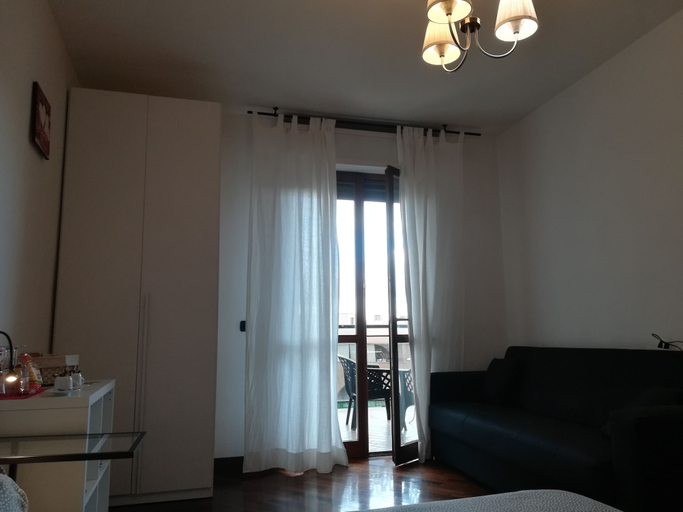 Bedroom 3, Leonardo Rome Holidays, Rome