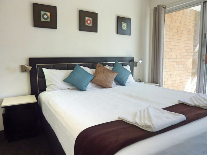 Bedroom 4, Jadran Motel & El Jays Holiday Lodge, Gold Coast