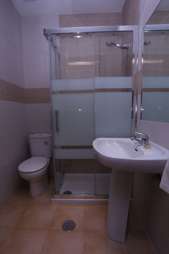 Bathroom 4, Hotel Andalucía, Málaga