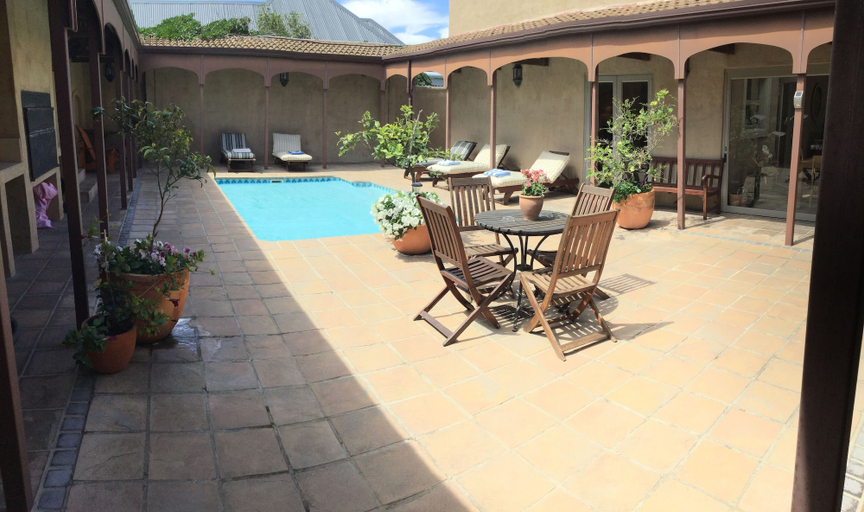 Sport & Beauty 3, On the Cliff Guest House, Overberg