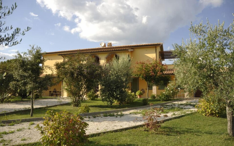 Exterior & Views 2, Agriturismo Buriano, Viterbo