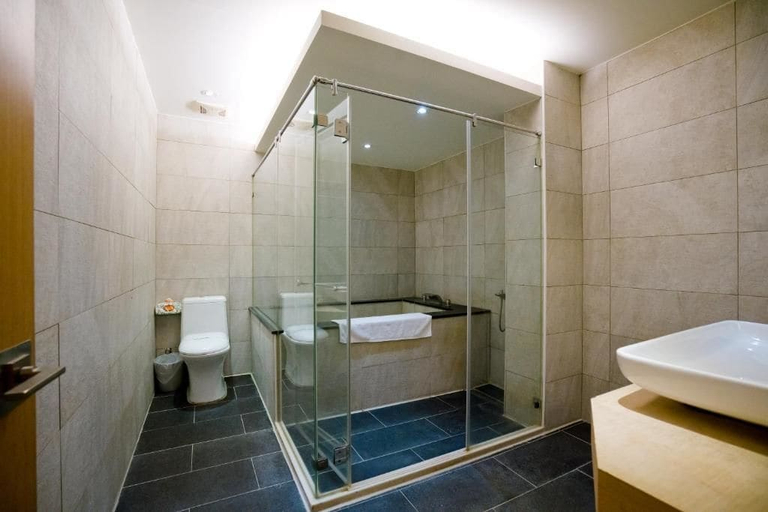 Bathroom 3, Hotel Shumei Chiayi, Chiayi County