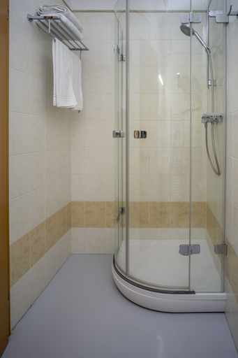 Bathroom 4, Hotel Pavilon, Praha - východ