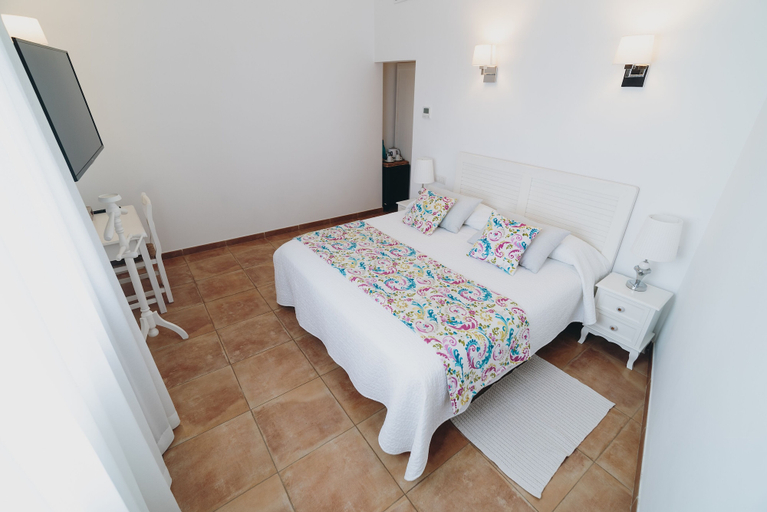 Bedroom 3, Hotel Can Serrete, Baleares