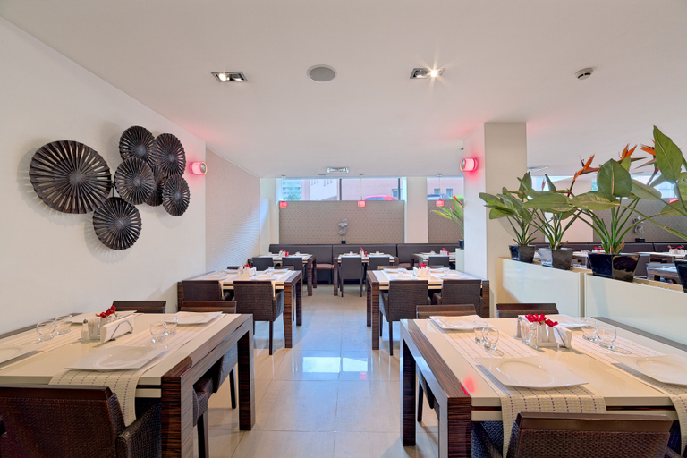 Food & Drinks 5, Hotel Cubix, Brasov