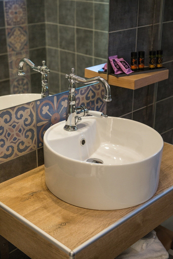 Bathroom 4, Aoria Villa by Hope Estate, Crete
