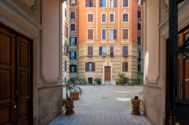 Exterior & Views 2, Isabel Guest House, Rome