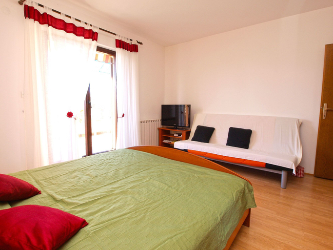 Bedroom 2, Apartments Milano 994, Fažana