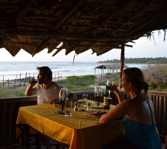 Food & Drinks 5, Sandele Eco Retreat, Kombo South