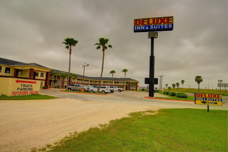 Others 5, Deluxe Inn & Suites, Willacy