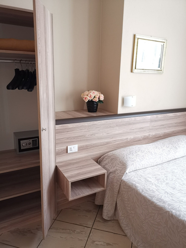 Bedroom 4, Hotel Brianza, Milano