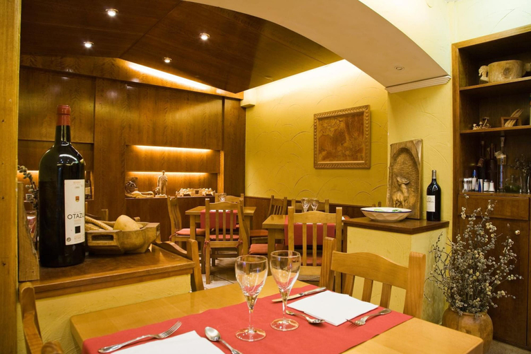 Food & Drinks 5, Hostal Salazar, Navarra