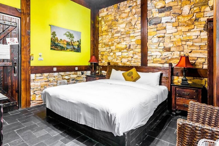 Bedroom 2, Provence Rose Lodge in Ching Jing, Nantou