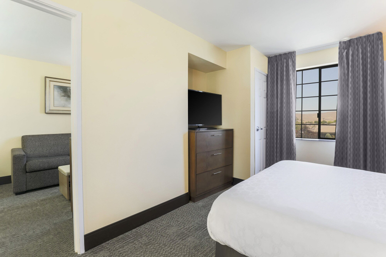 Bedroom 5, Staybridge Suites RENO, Washoe
