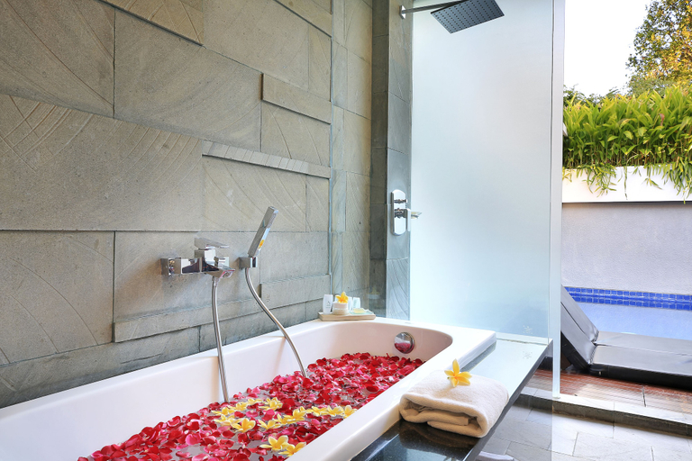 Bathroom 5, Samaja Beachside Villas, Badung