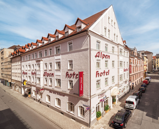 Exterior & Views 2, Alpen Hotel München, München