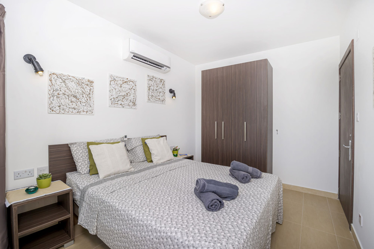 Bedroom 3, Summer Breeze with Panoramic terrace by Getaways Malta