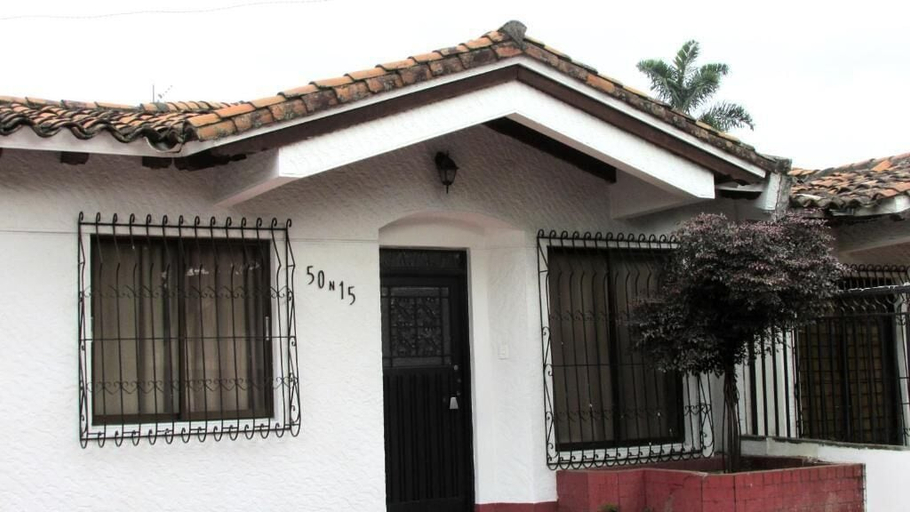 Exterior & Views 2, 50N15 B&B, Palmira