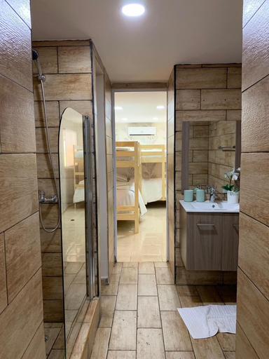 Bathroom 4, Hotel Caribbean Adventure, Santo Domingo Norte