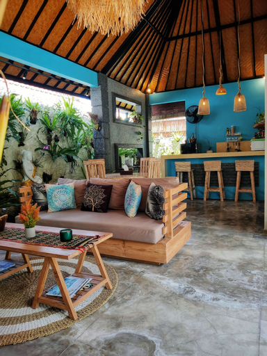 Others 3, Villa Udjung, Badung