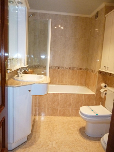 Bathroom 3, Hostal Ciudad de Nájera, La Rioja