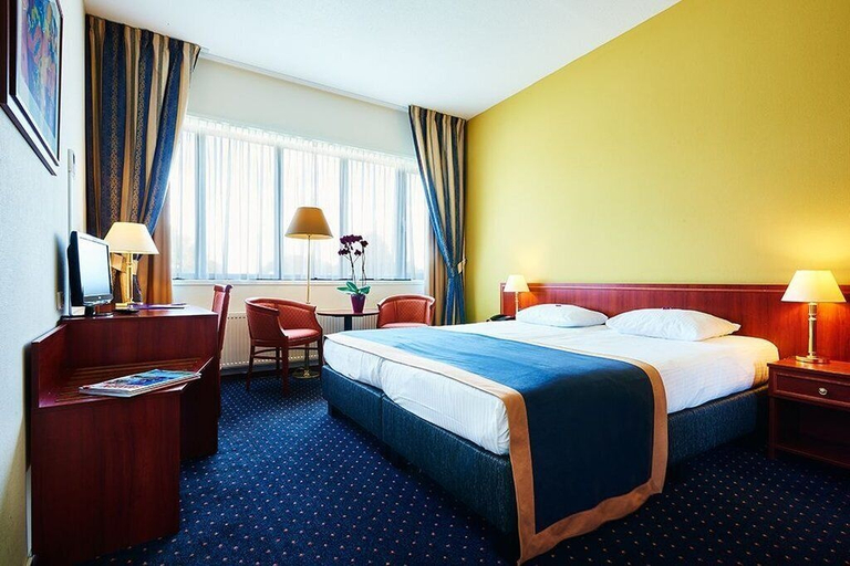 Bedroom 2, Hotel ten Cate, Emmen