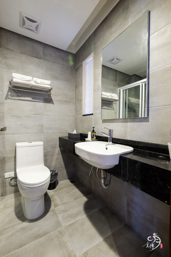 Bathroom 3, Moonlit Seaview B&B, Taitung
