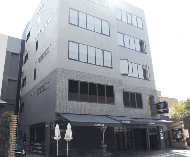 Exterior & Views 2, Mizuka Imaizumi 1, Fukuoka