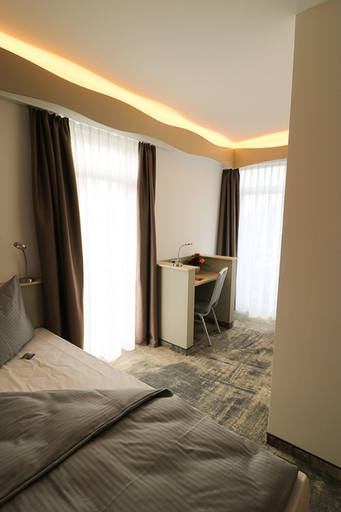 Bedroom 3, Petul Apart Hotel An'ne 40, Bochum