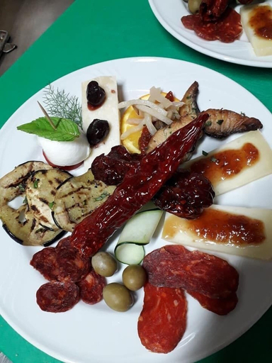 Food & Drinks 5, Agriturismo Quercia Antica, Potenza
