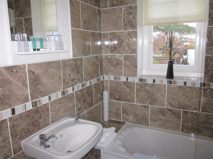 Bathroom 3, The Old Town Guest House, East Sussex