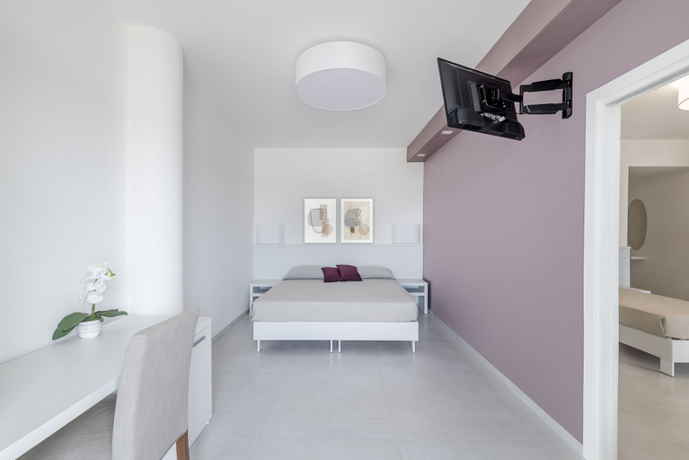 Bedroom 4, Alfema Rooms, Lecce
