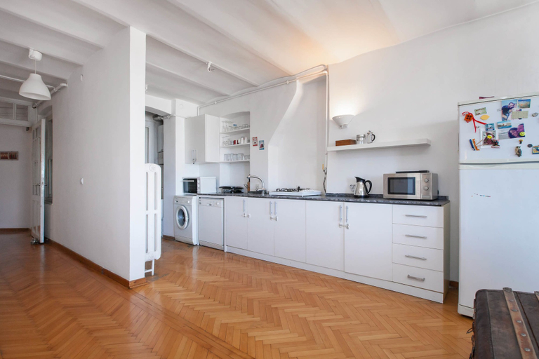Others 5, Ev Apartments Cihangir, Beyoğlu