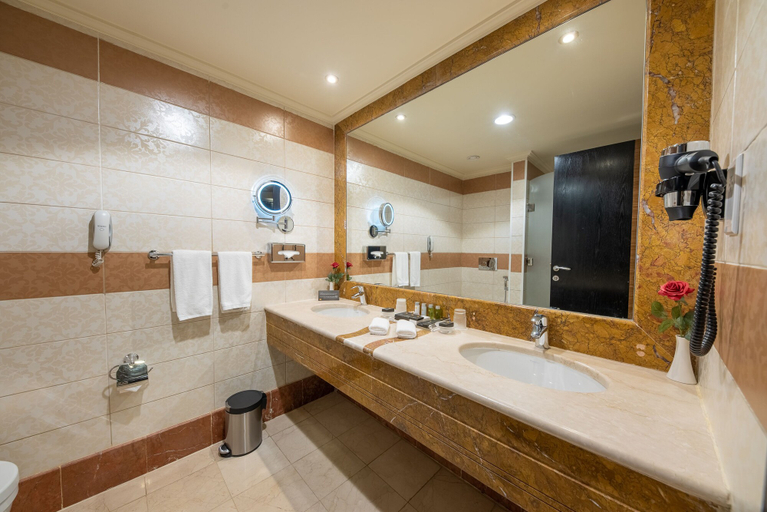 Bathroom 5, Al Ghufran Safwah Hotel Makkah, Makkah