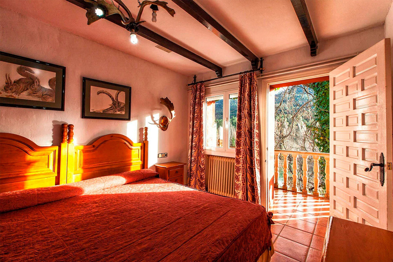 Bedroom 3, Noguera de la Sierpe, Jaén