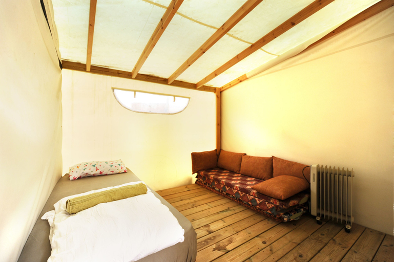 Bedroom 2, Spice Quarter Inn