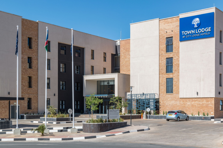 Exterior & Views 2, Town Lodge Windhoek, Windhoek East