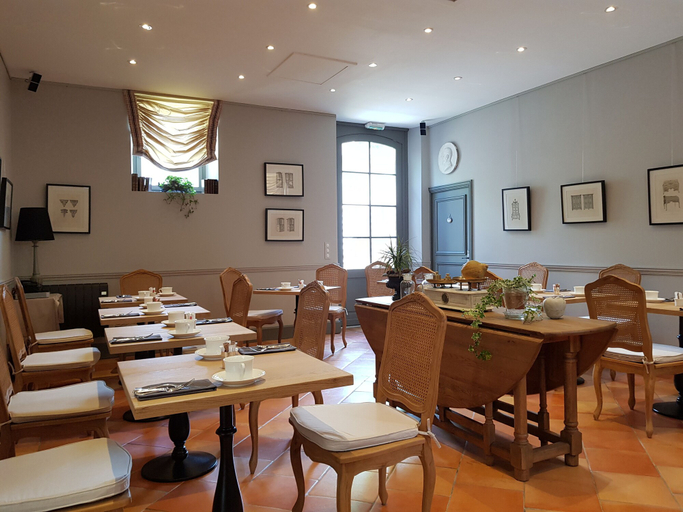 Food & Drinks 5, Hôtel Restaurant - Chateau de Lalande, Dordogne