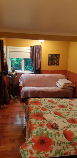 Bedroom 2, La vie est belle, Les Pays-d'en-Haut