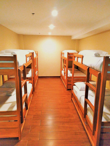Bedroom 5, V Hotel and Apartel, Baguio City