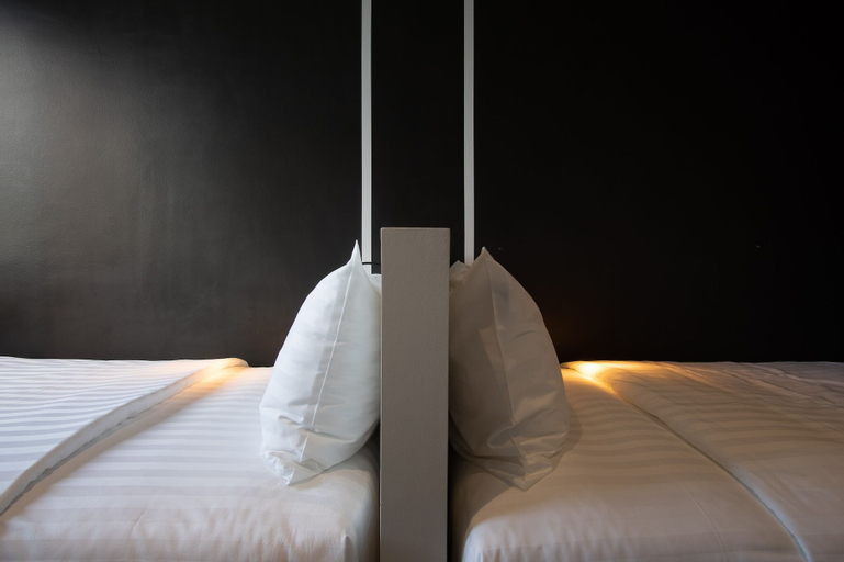 Bedroom 1, Prime Town - Posh & Port Hotel Phuket, Phuket Island