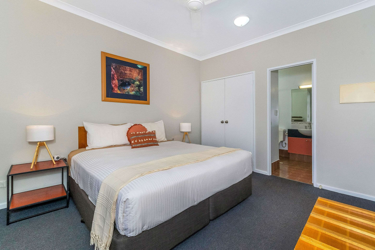 Bedroom 2, Comfort Inn & Suites Karratha, Roebourne